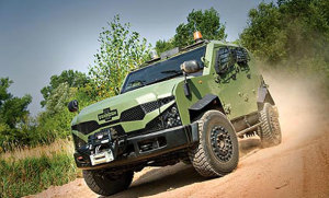 Oshkosh submits two PMV-L proposals