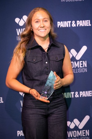 WIC Winner, Kesley Lyons, Rising Star