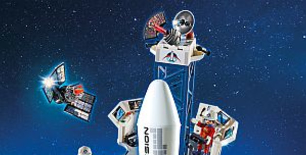 playmobil city action space rocket and base station