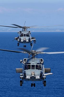 The digital cockpit will be installed aboard the first Australian MH-60R anti-submarine and anti-surface warfare helicopters.[Photo:Defence]