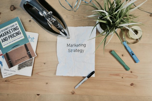 Marketers admit to struggling with AI-human creative balance - AdNews