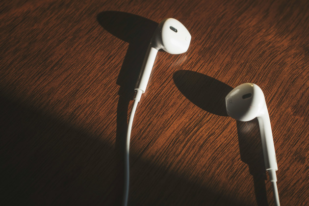 Spotify reveals Australian podcast listening insights - Vimarsana News
