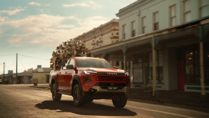 Toyota ‘Don’t send a ute to do a HiLux job’ via Saatchi & Saatchi