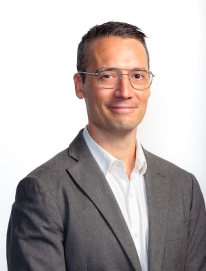 Rob Stott replaces Nick Hall as editor in chief at Man of Many - AdNews