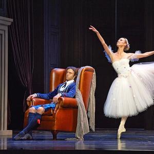 Sergey Pevnev & Brooke Widdison-Jacobs.  Photo:  Jon Green