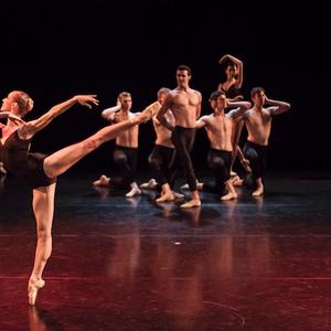 Lisa Edwards with Queensland Ballet dancers in The Firebird Suite, by Lucas Jervies.  Photo: Christian Aas.