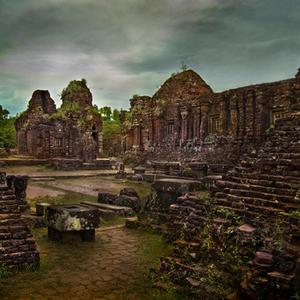 Photo by Les Horvat.