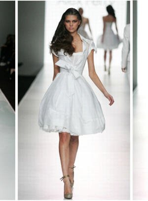 HOT TO TROT: Alex Perry's spring/summer 2008/09 collection