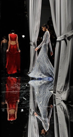 LUXE UP: Red carpet service for Sydney.
IMAGE: Wendell Levi Teodoro @ Zeduce
