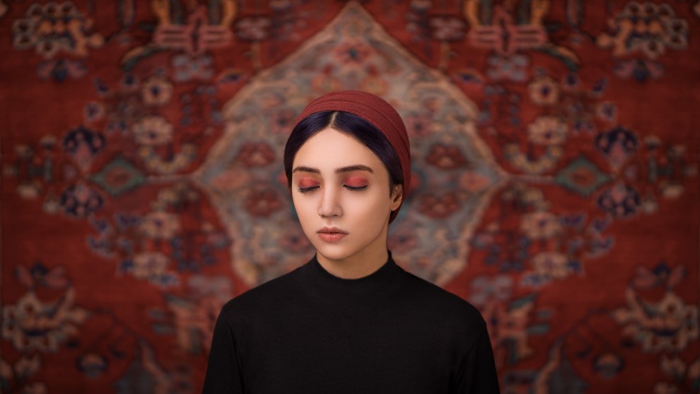 Photographer: Hasan Torabi, Iran

"The purpose of this photo is to show Iranian women and Iranian culture or Iranian tradition."