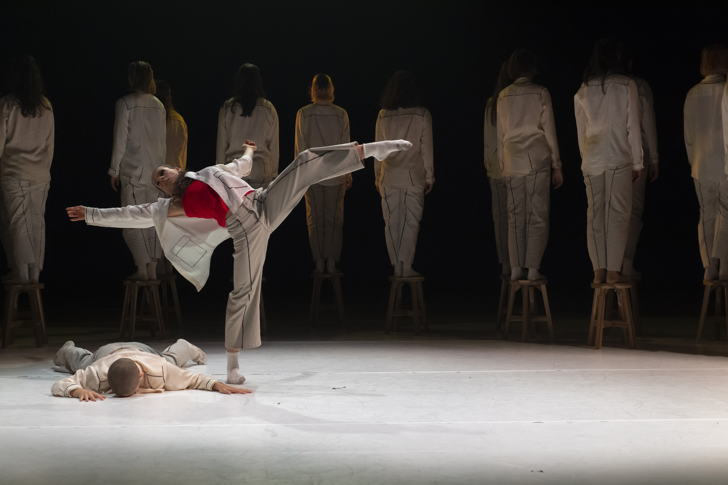 Victorian College of the Art University of Melbourne Dance Company 2021 (standing: Caitlin Mewett) in WAX by Daniel Riley, as part of Atlas | gadhaba kurrawan - weaving and bringing together. Photographer: Gregory Lorenzutti