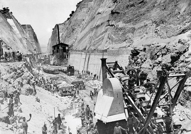 Digging engine and shed.