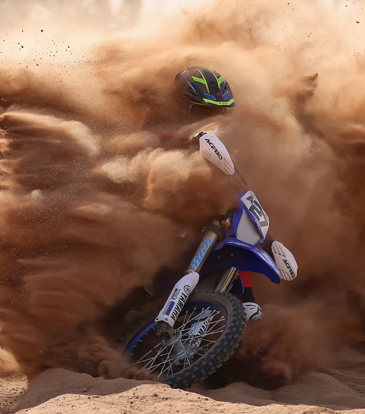 Jen Blackstock, In the dust