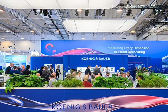 Pioneering innovations: The open-design stand of Koenig & Bauer MetalPrint in Hall 3 served as a central hub for trade visitors from around the world