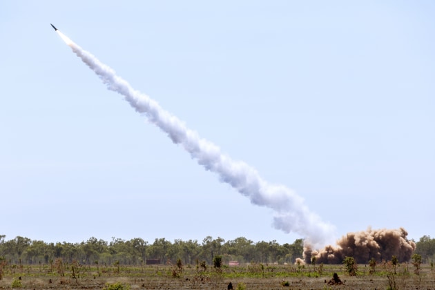 A US Army M142 HIMARS fires a MGM-140 Army Tactical Missile System (ATACMS) in the Delamere Air Weapons Range.

Credit: Defence