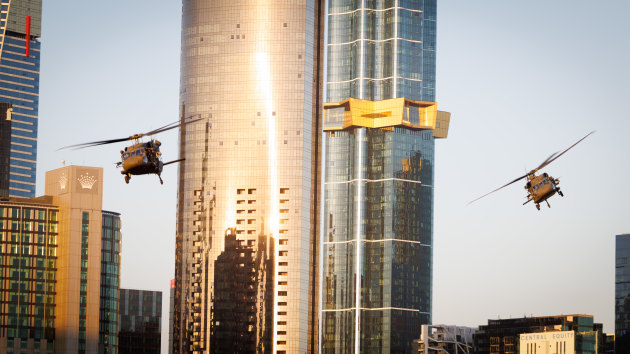 Australian Army UH-60M Black Hawks fly through Melbourne city during Exercise Nemesis Typhoon in Melbourne, Victoria.

Credit: CPL Lachlan Campbell / Defence