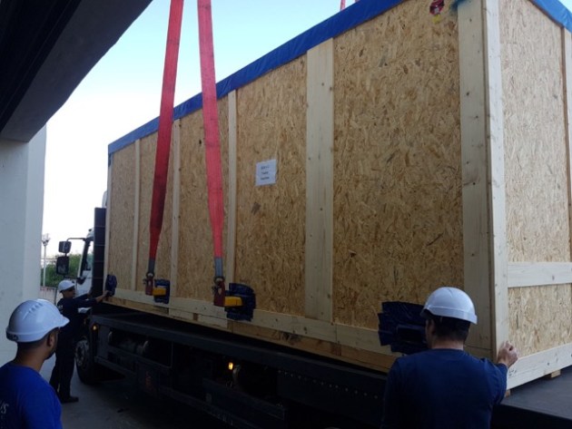 Shipping out - the PageWide C500 press en route to Smurfit Kappa.