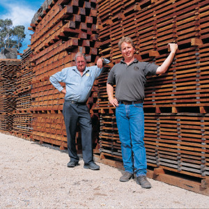 Gavin Rowe and Glen Gray at Bonum Sawmills, 2003.
Photo: Matthew Walsh.