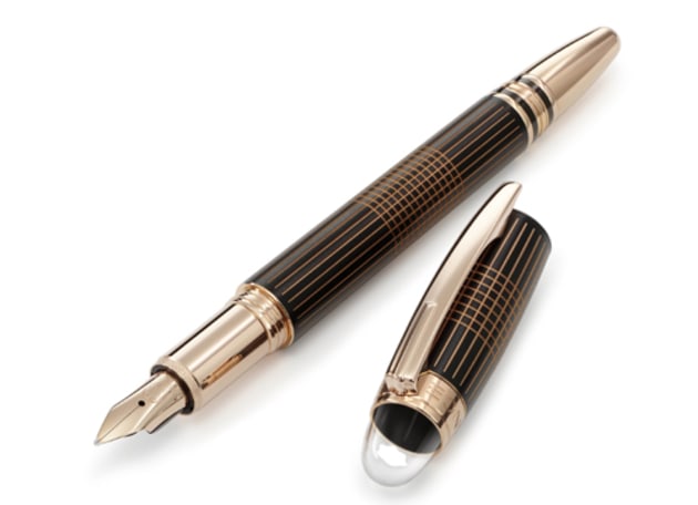 Montblanc-Starwalker-Red-Gold-Plated-Metal-Fountain-Pen-106866-Low-Res