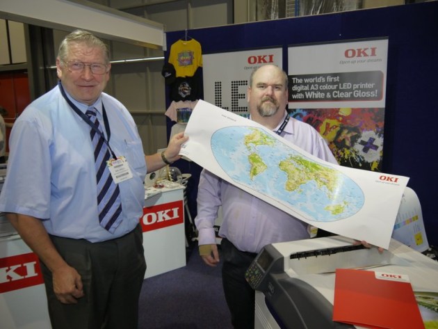 &quot;No click Wal&quot; with the amazing Oki C941