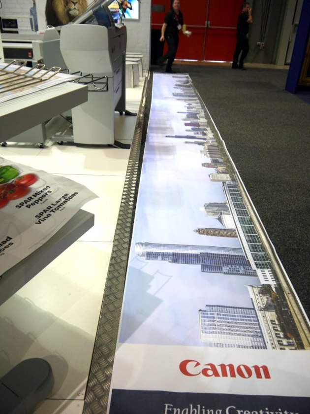 Fast output from Canon&#39;s ColorWave 900 Memjet-powered printer