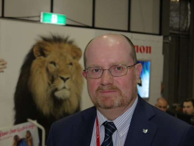 Canon&#39;s wide format Lion King - Attillio Mainoli, President &amp; CEO of Display Graphics worldwide.