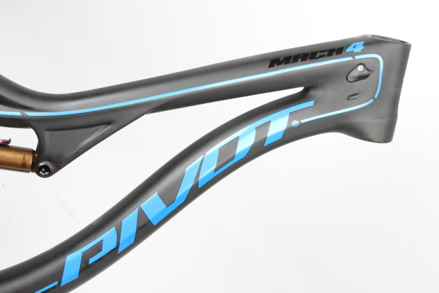 Pivot Mach 4 Carbon - Mountain Biking 