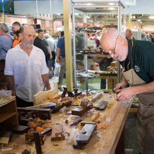 Terry Gordon of HNT Gordon will demonstrate at the Brisbane Timber & Working With Wood Show, 2015