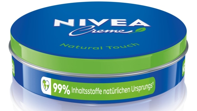 The new Nivea Creme Natural Touch consists of ingredients of natural origin and the iconic tin is made from 95 per cent recycled aluminium.
Image: Beiersdorf