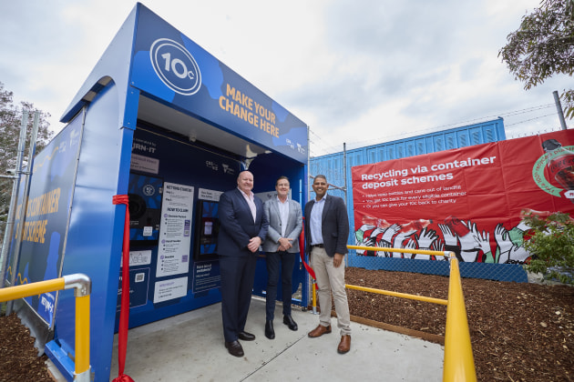 L-R: Return-It CEO Marc Churchin, Australian Beverages Council CEO Geoff Parker, and CCEP Australia managing director Orlando Rodriguez.
Source: CCEP