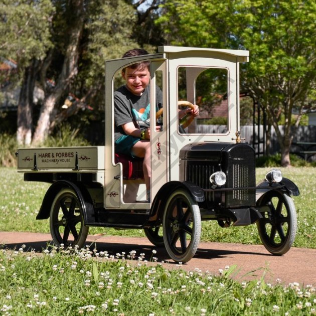 hare-and-forbes_finished-pedal-car_1752531488.jpg