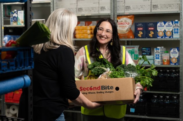 The New South Wales government has awarded more than $10 million to businesses, organisations and Councils who are rescuing food waste across the state, as well as charities including SecondBite.
Source: SecondBite
