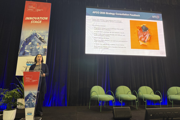 Sandra Dal Maso speaks at CeMat on APCO's 2030 Strategic plan and packaging regulatory reform.
