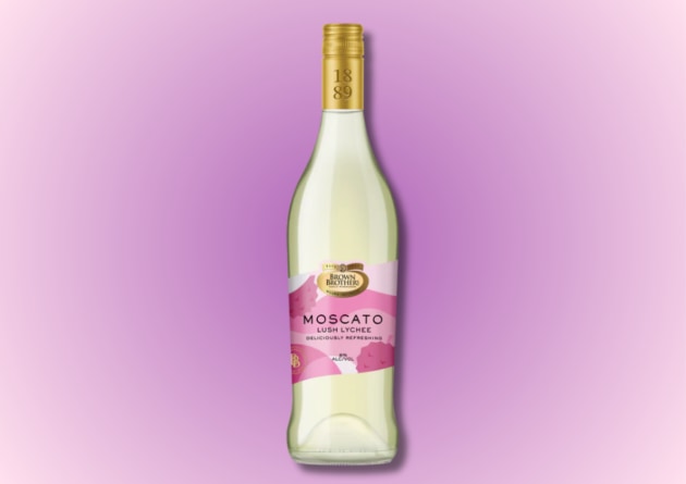 Leading Moscato producer, Brown Brothers, has launched its latest limited-edition fruity flavour, Moscato Lush Lychee, following in the footsteps of its other dessert-inspired releases – including Strawberries & Cream and Mango Swirl.
Source: Brown Family Wines