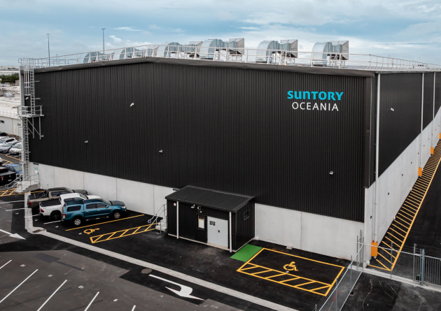 Suntory Oceania has unveiled a new $13 million warehouse at its Auckland manufacturing site in Wiri, the latest step in the $3 billion multi-beverage partnership across the company&rsquo;s Australian and New Zealand premium spirits and non-alcohol segments.
Source: Suntory