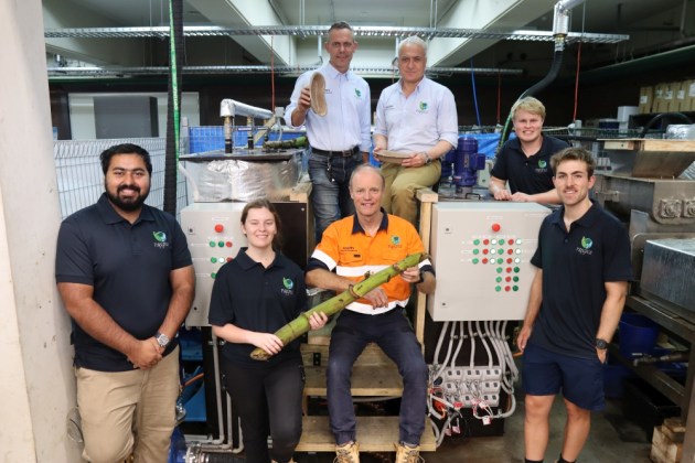Material pioneers at Papyrus: Front (l-r): Farhan Shaikh; Samantha Black; Jamie Foale; Henry Clark; Back (l-r): Daniel Schmidt; Adj. Prof. Al Jawhari; Ben Brierley