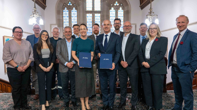 Saab Australia and Adelaide University sign Strategic Partnership Agreement.

Credit: Saab Australia
