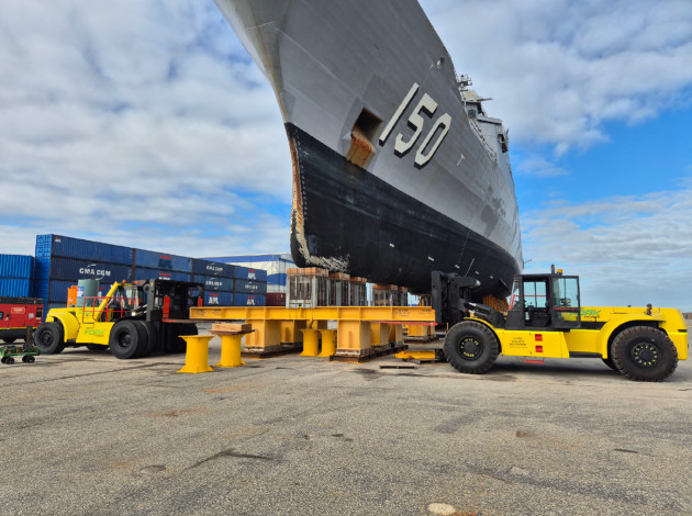 Babcock has moved the ex-warship HMAS Anzac using a sandbox solution. The sand boxes have been used as an engineering tool to evenly disturb weight and stabilise the ship.

Credit: Babcock