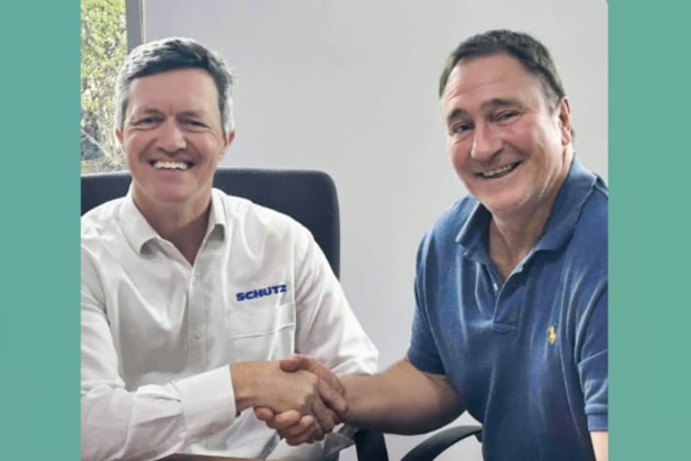 Alan Barham, MD Sch&uuml;tz Australia and Doug Hodgson, head of ContainerSave and DrumSavers