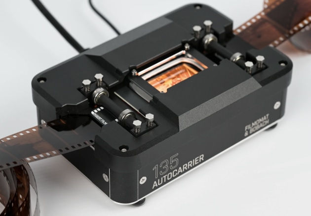 The135 Autocarrier. Automatic 35mm scanning system. Image: Filmomat