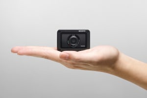 Sony announces ultra-compact RX0 II