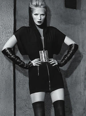 Consumers flock online