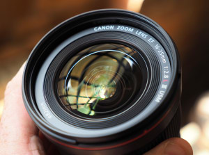 Canon celebrates 90 million cameras and 130 million lenses sold