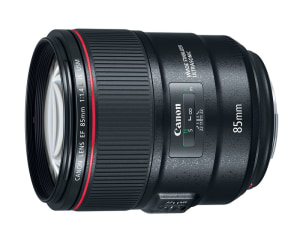 Canon announce four new lenses and a speedlite