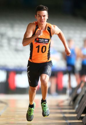 2XU recruits rising star