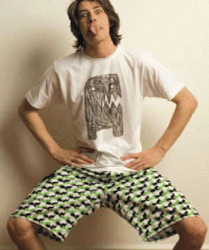 Few adds another good woman