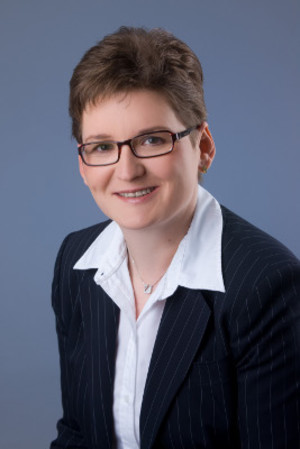 Frequentis safety expert awarded prestigious title
