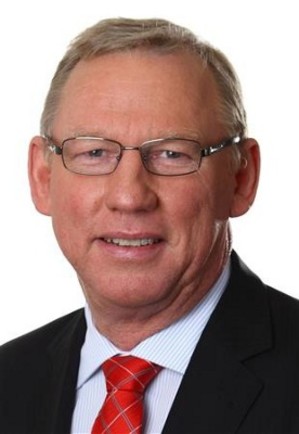 Queensland serious about defence industry: Seeney