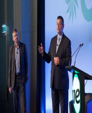 Facility managers bridging the divide