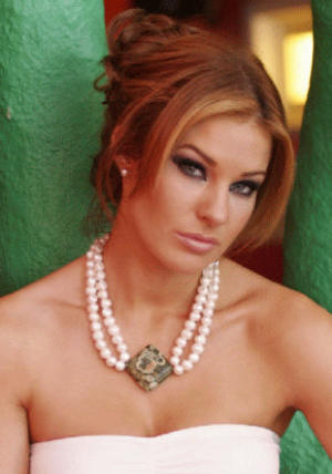 Jewel queen eyes new crown